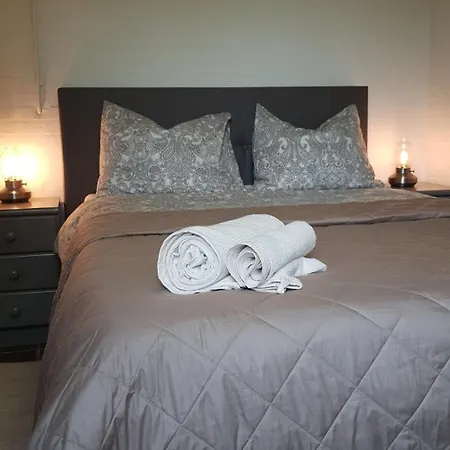 'rietvogel' Semesterbostad *